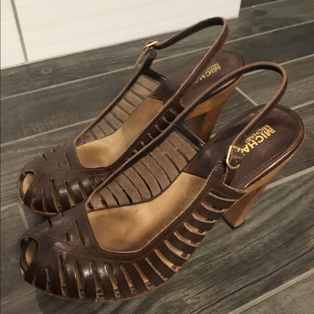 MICHAEL Michaels Kors sandals. Size 10. Leather